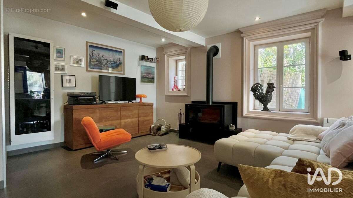 Photo 3 - Maison à CUERS