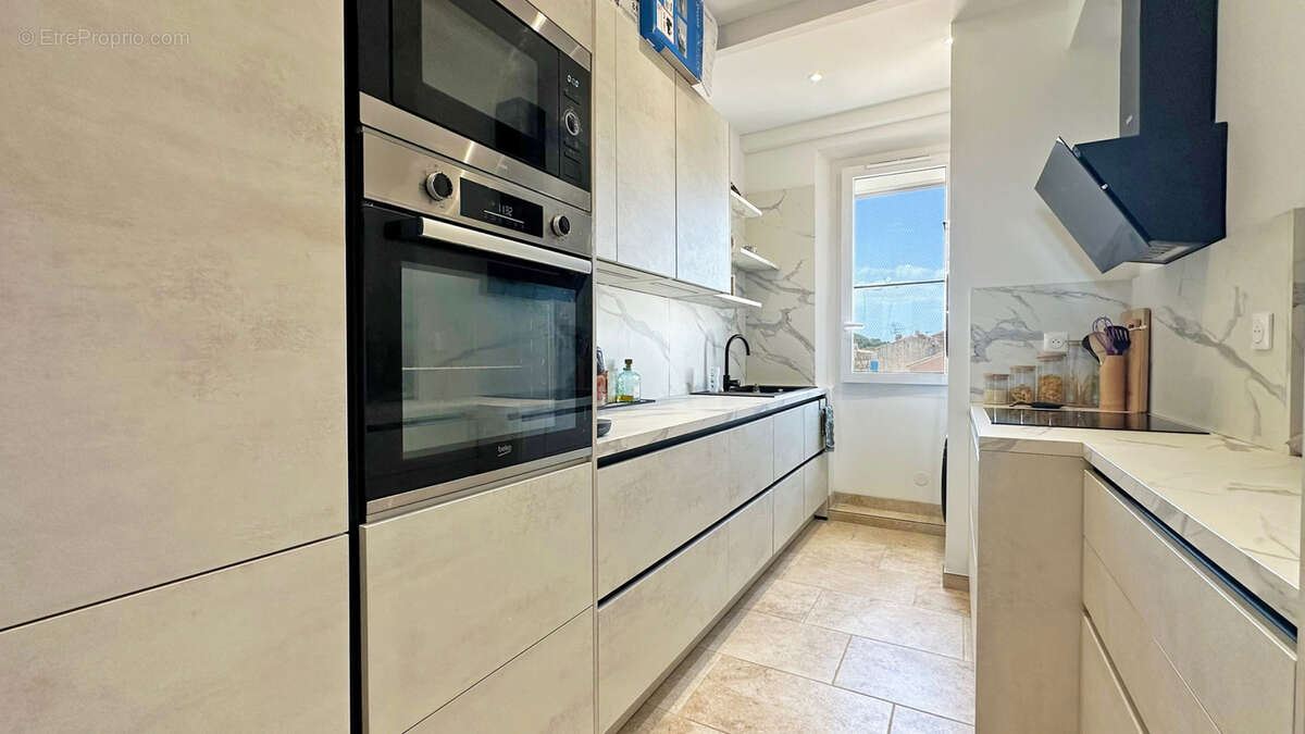 Appartement à CARQUEIRANNE