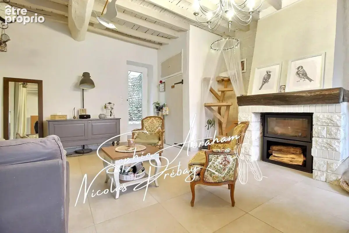 Charmante maison en pierres avec garage et cour - photo 2