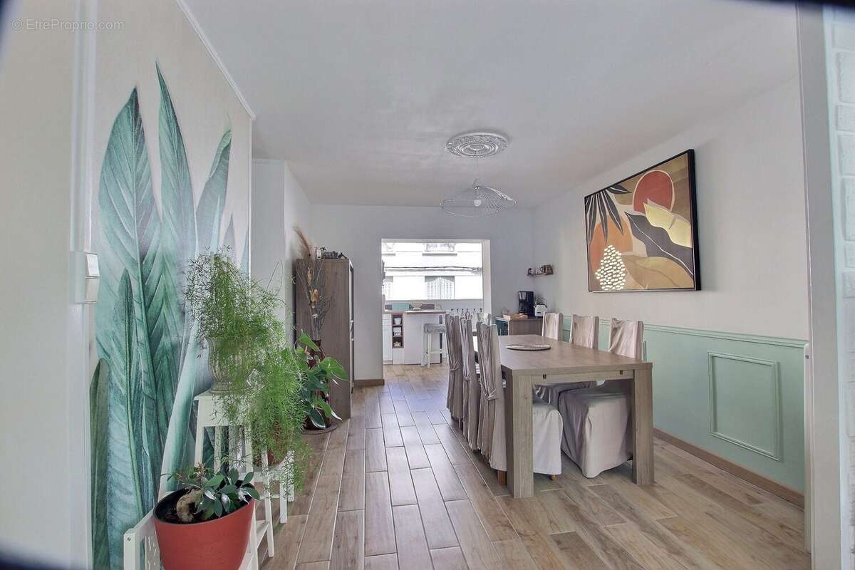 Appartement 147 m² à Royat  - photo 5