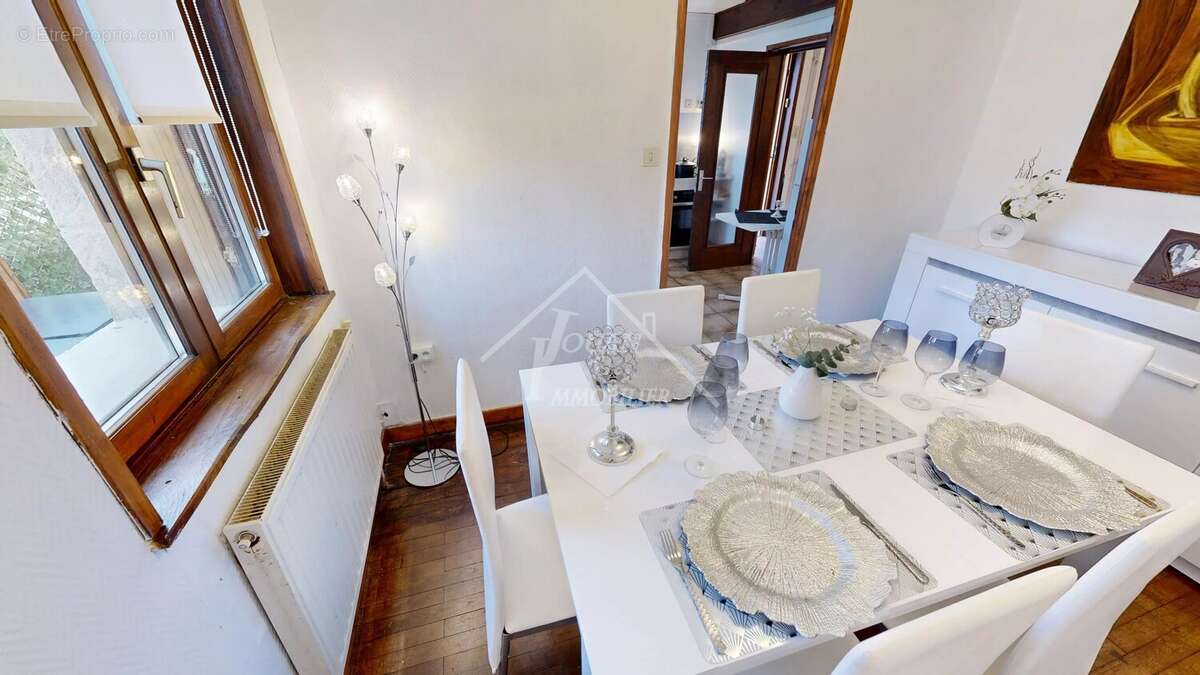 Maison à LOUROUX-DE-BOUBLE