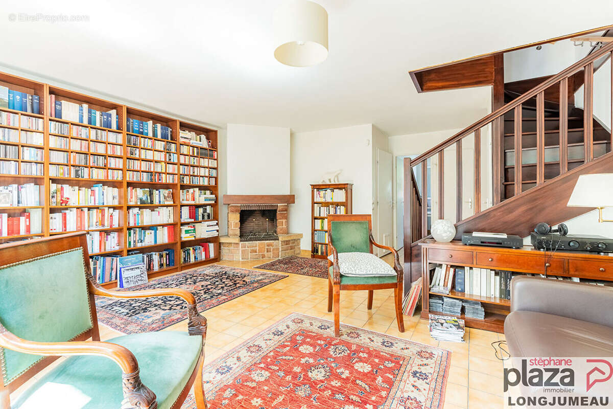 Maison à LONGJUMEAU