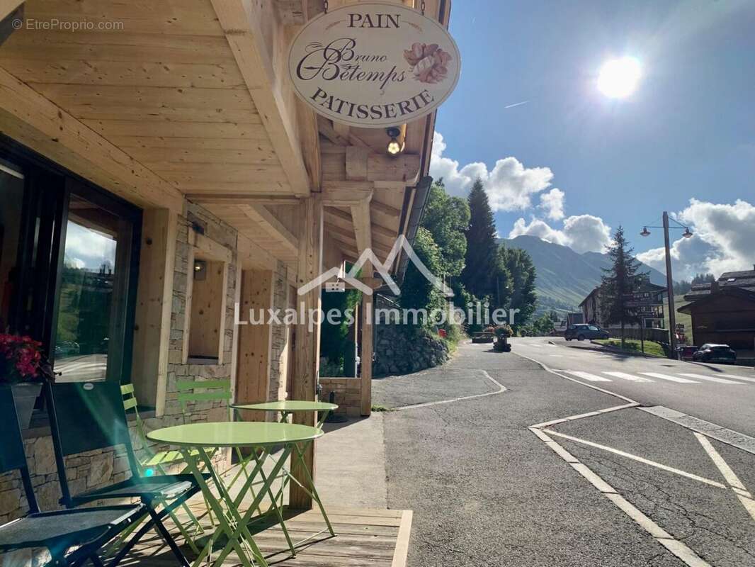 Commerce à LE GRAND-BORNAND