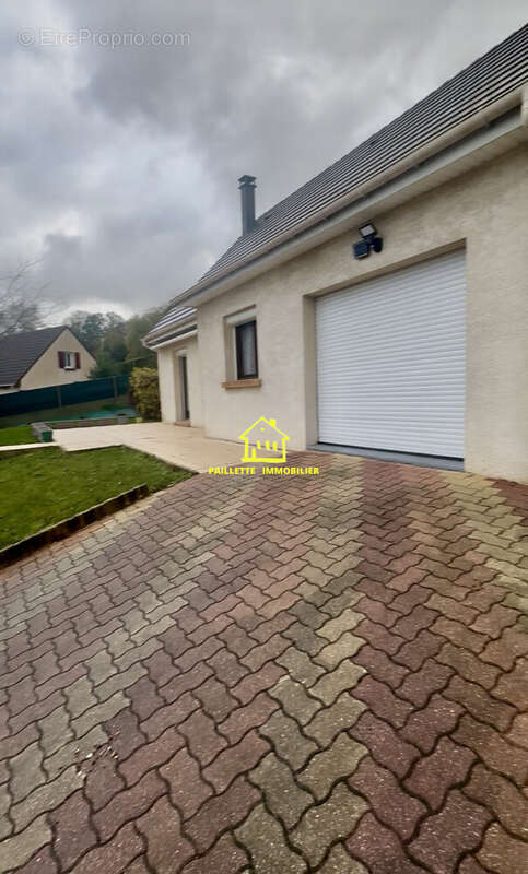 Maison à MONTIVILLIERS