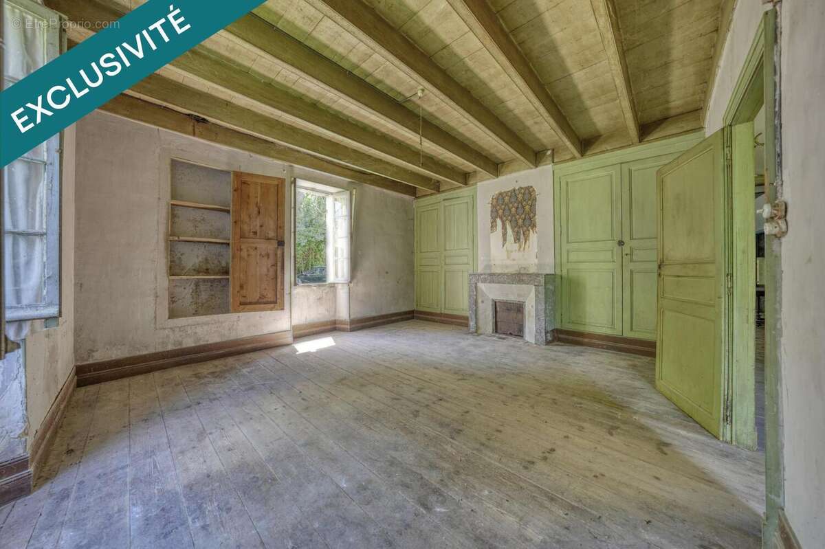 Maison 700 m² à Thenac  - photo 6
