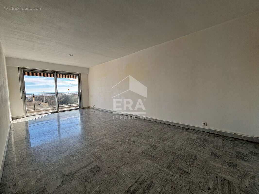 Appartement à CAGNES-SUR-MER