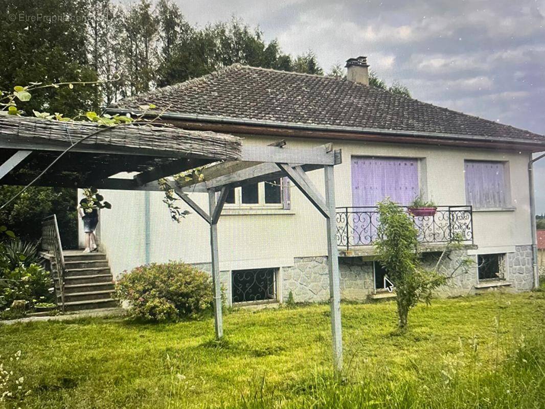 Maison à CHAMPSAC