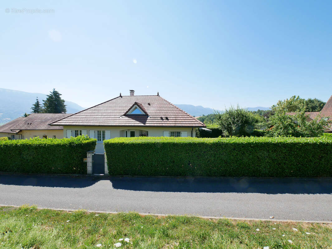 Maison à HERY-SUR-ALBY