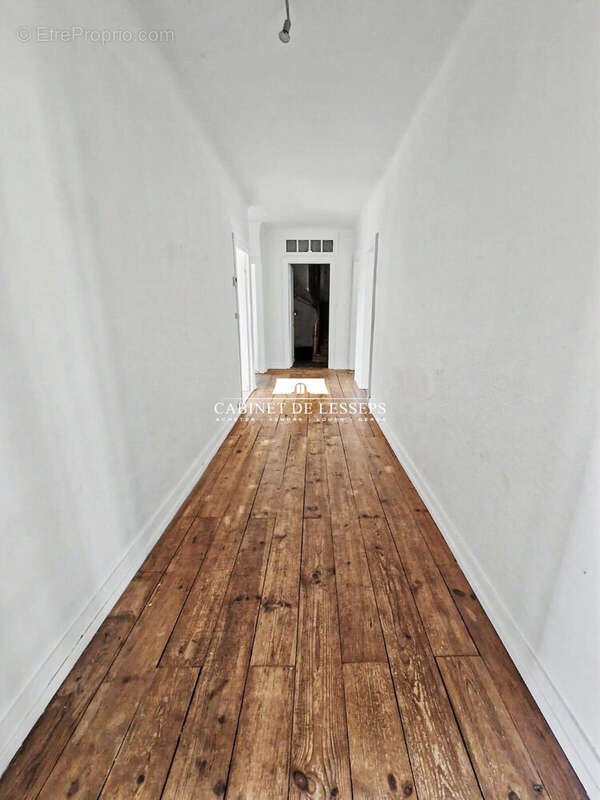 Appartement 121 m² à Saint-Vincent-De-Tyrosse  - photo 3