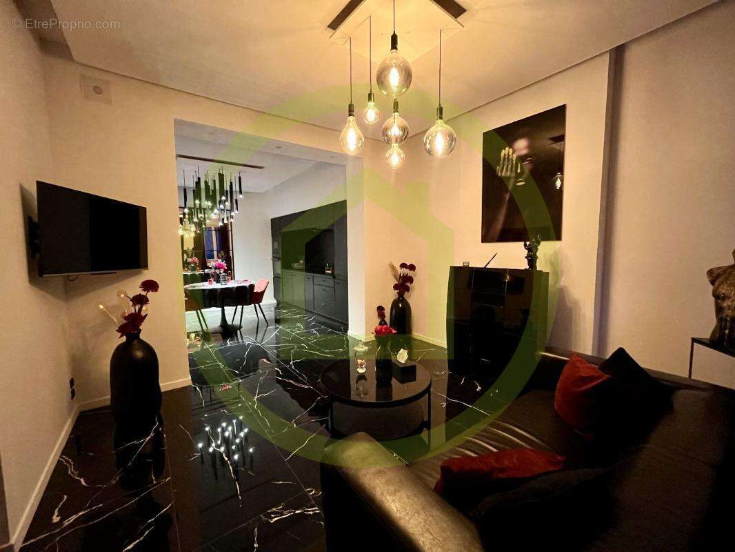 Maison à FRESNES-SUR-ESCAUT