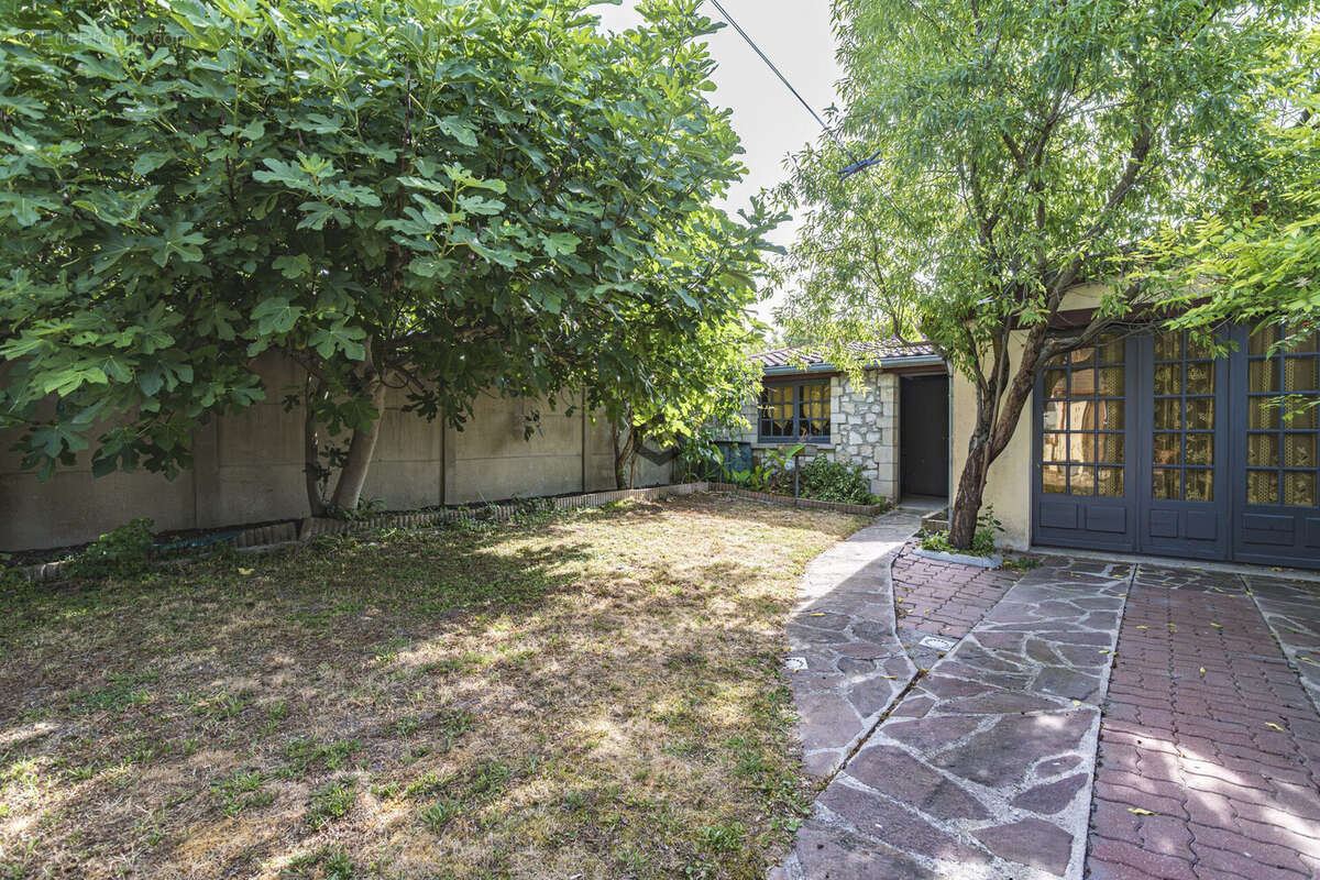 Maison 114 m² à Reims  - photo 2