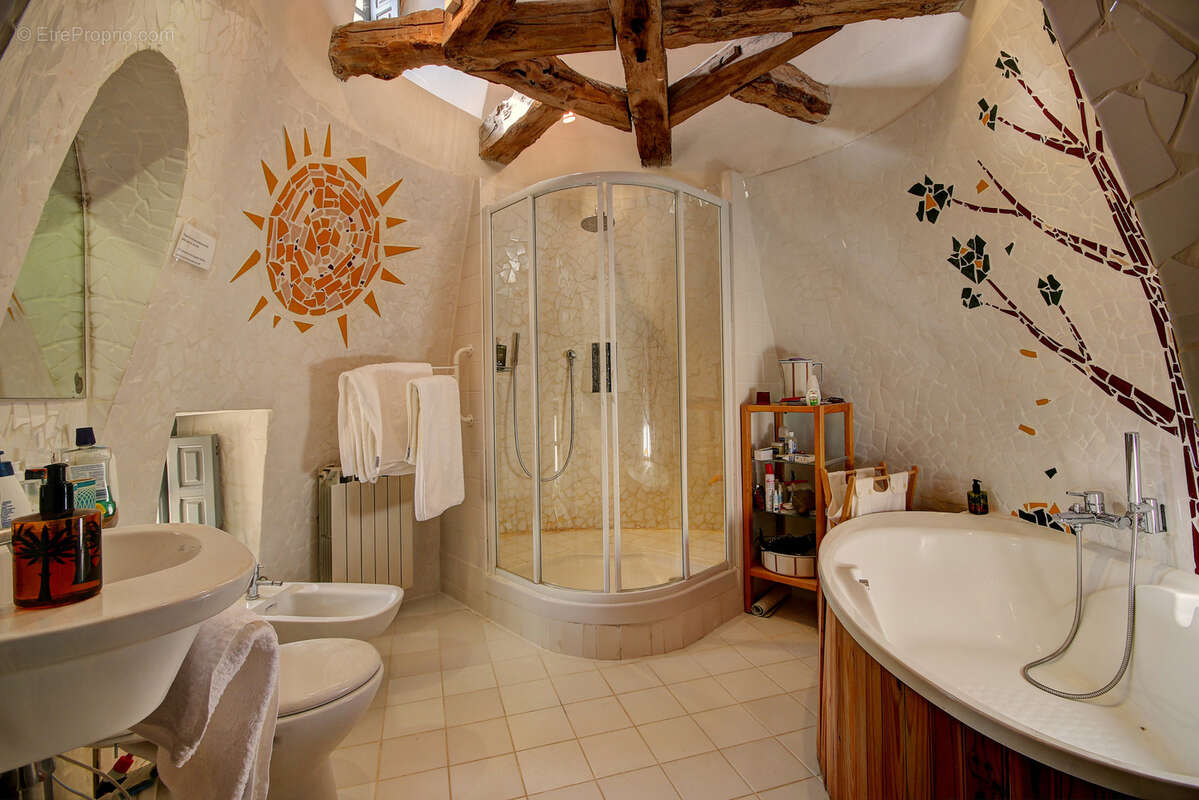 Maison à SAINT-CIRQ-LAPOPIE