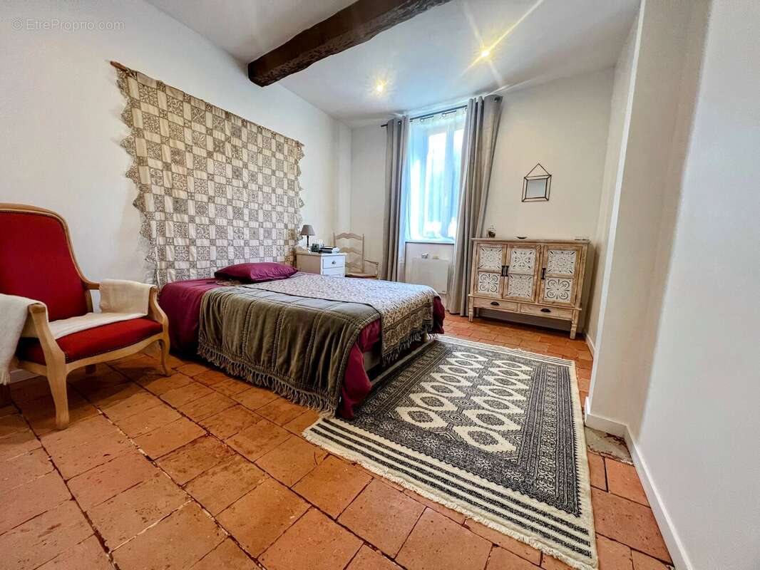 Maison à COUIZA