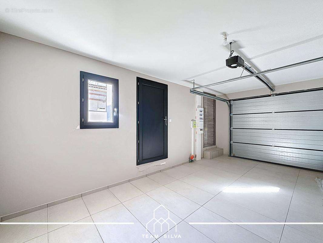 Maison à SAINT-ROMAIN-EN-GAL