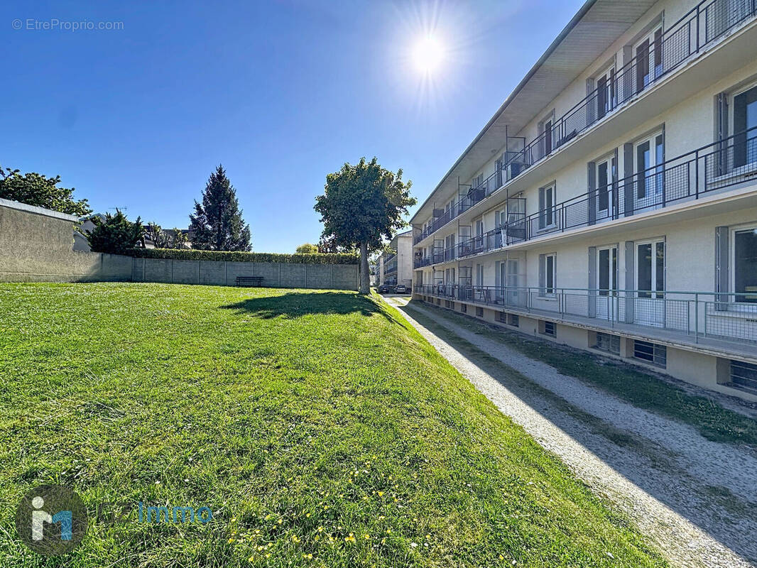 Photo 1 - Appartement à TROYES