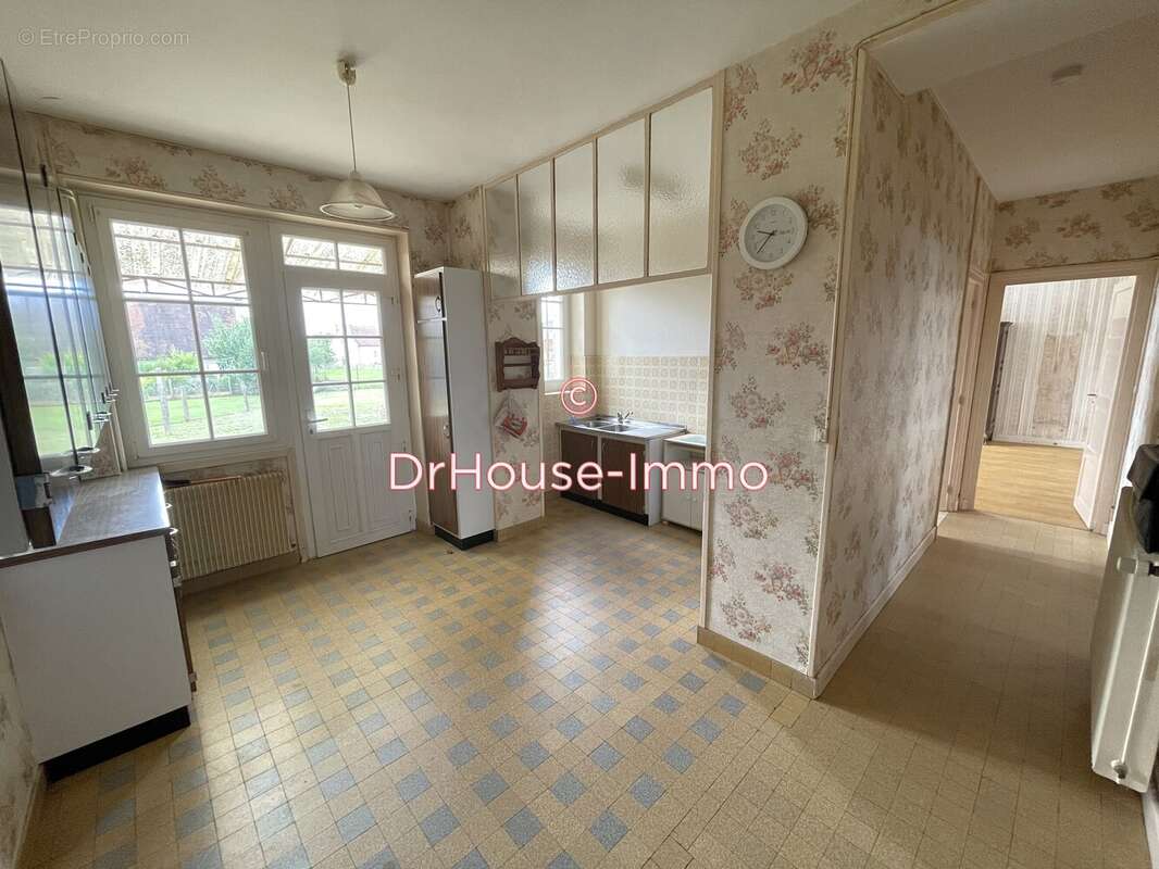 Maison à MARCHESEUIL