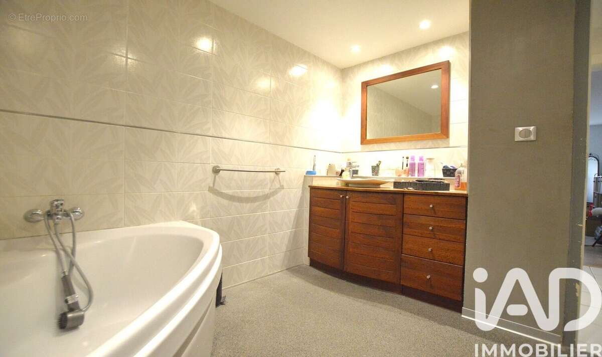 Photo 9 - Appartement à SAINTE-MARIE-AUX-CHENES