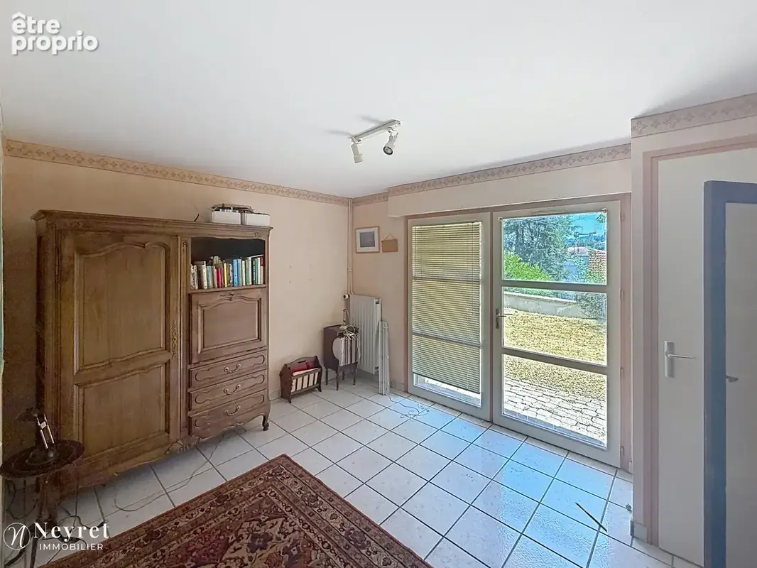 l'ETRAT Maison de 164m2 implantée sur 730m2 de terrain - photo 6