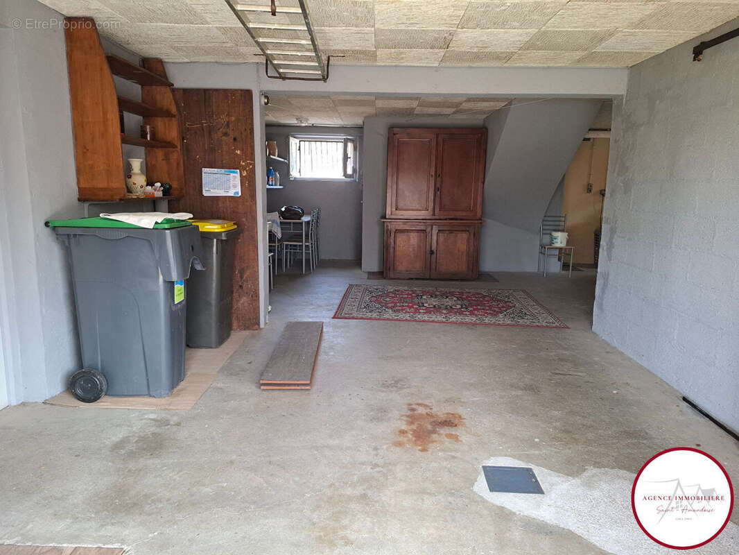 Maison à LE CHATELET