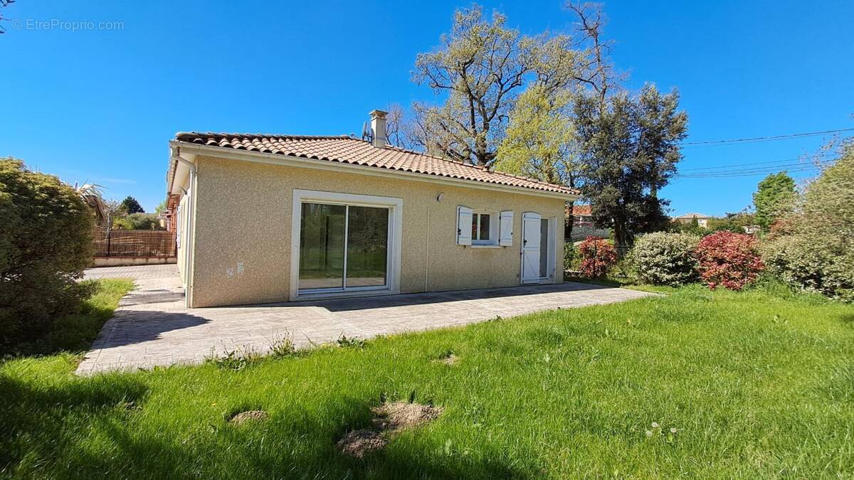 Maison à SAINT-HILAIRE