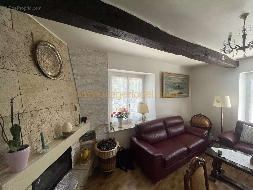 Réf. 9829 - viager occupe - vacheres (04) - photo 3