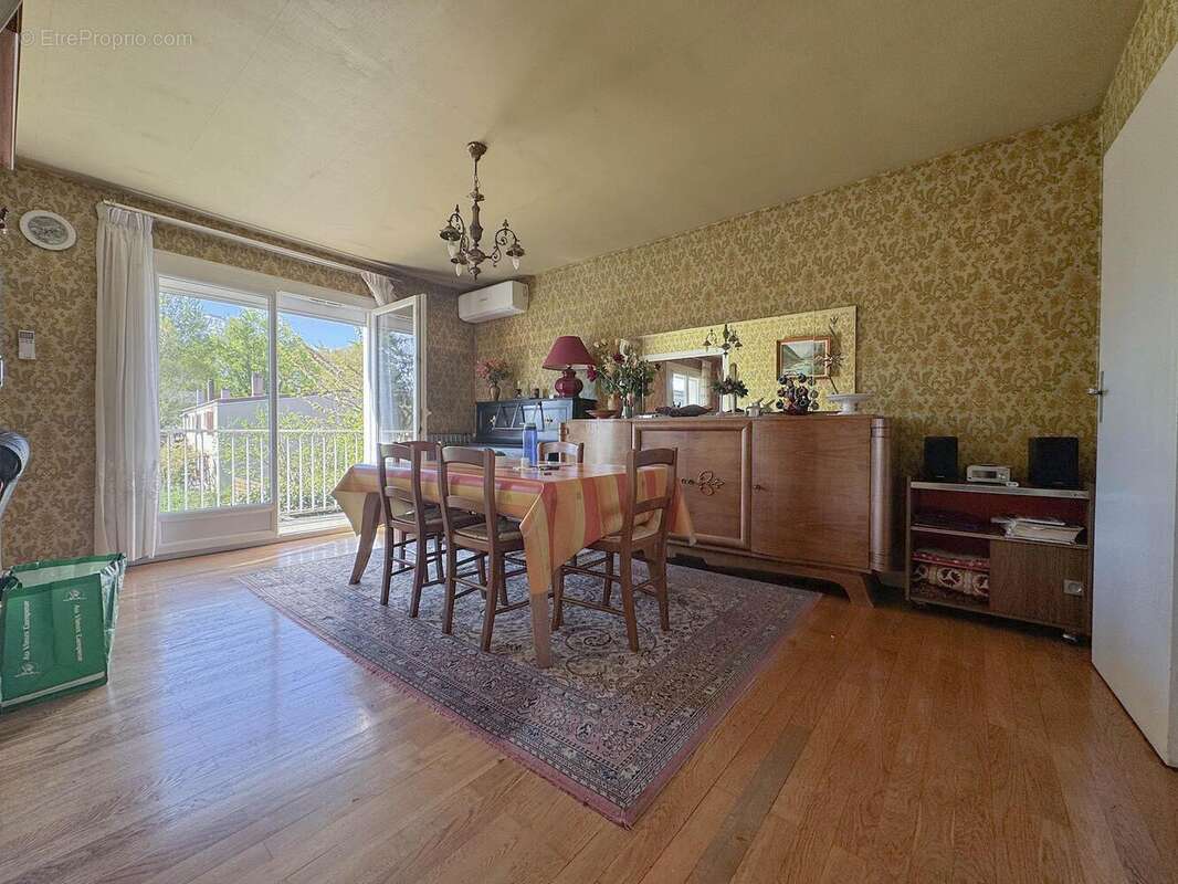 n°6 - Maison à SAINT-EGREVE