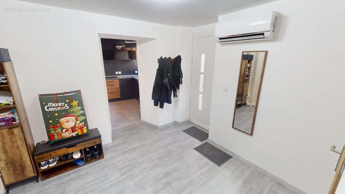 Maison à VILLAMBLAIN