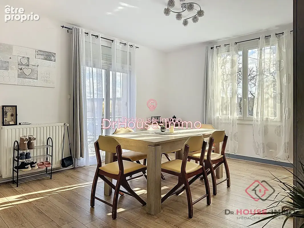 Maison 97 m² à Neuvic  - photo 8