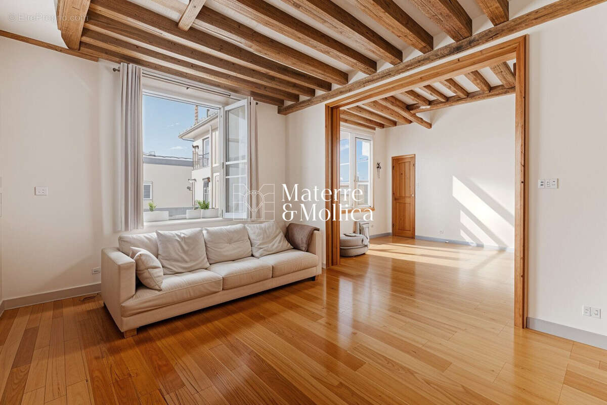 Appartement à PARIS-6E