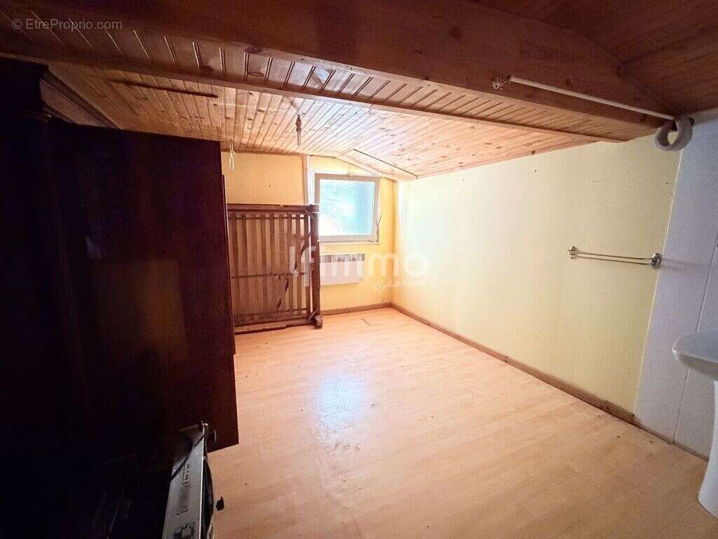 Maison de caractère à réinventer - Fort potentiel - photo 17
