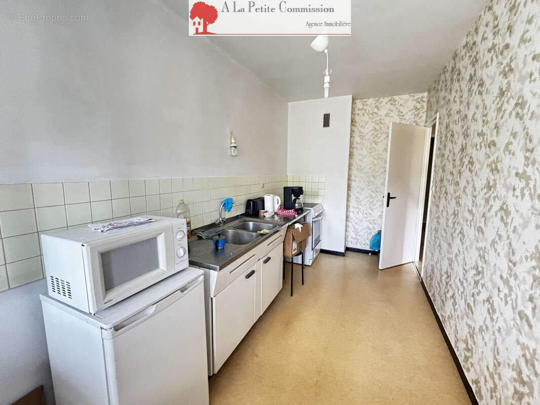 À VENDRE   Appartement 76 m2   Résidence sécurisée avec ascenseur - photo 2