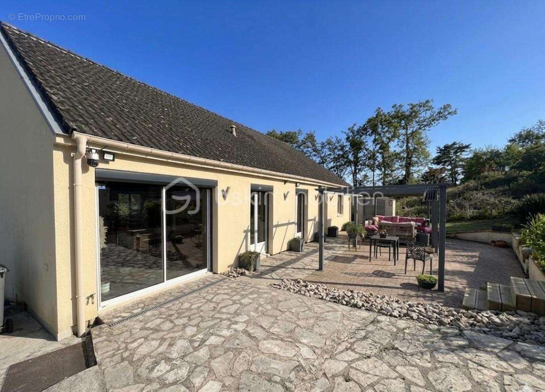 Maison à SACLAS