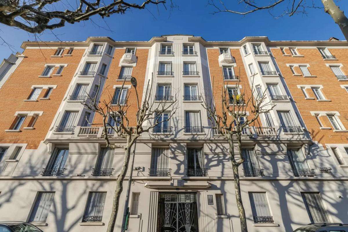 Appartement à LE PERREUX-SUR-MARNE