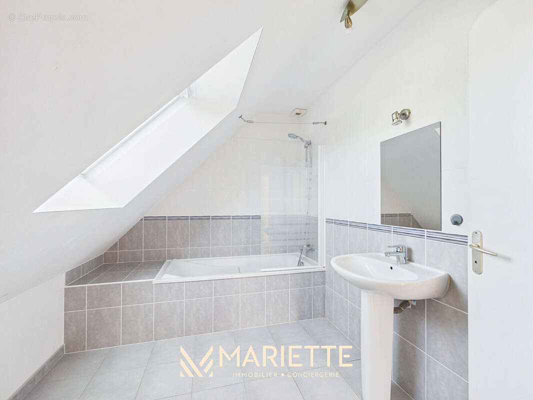 "VELIA" Proche centre Trégunc - Maison avec vie de plain-pied - photo 12
