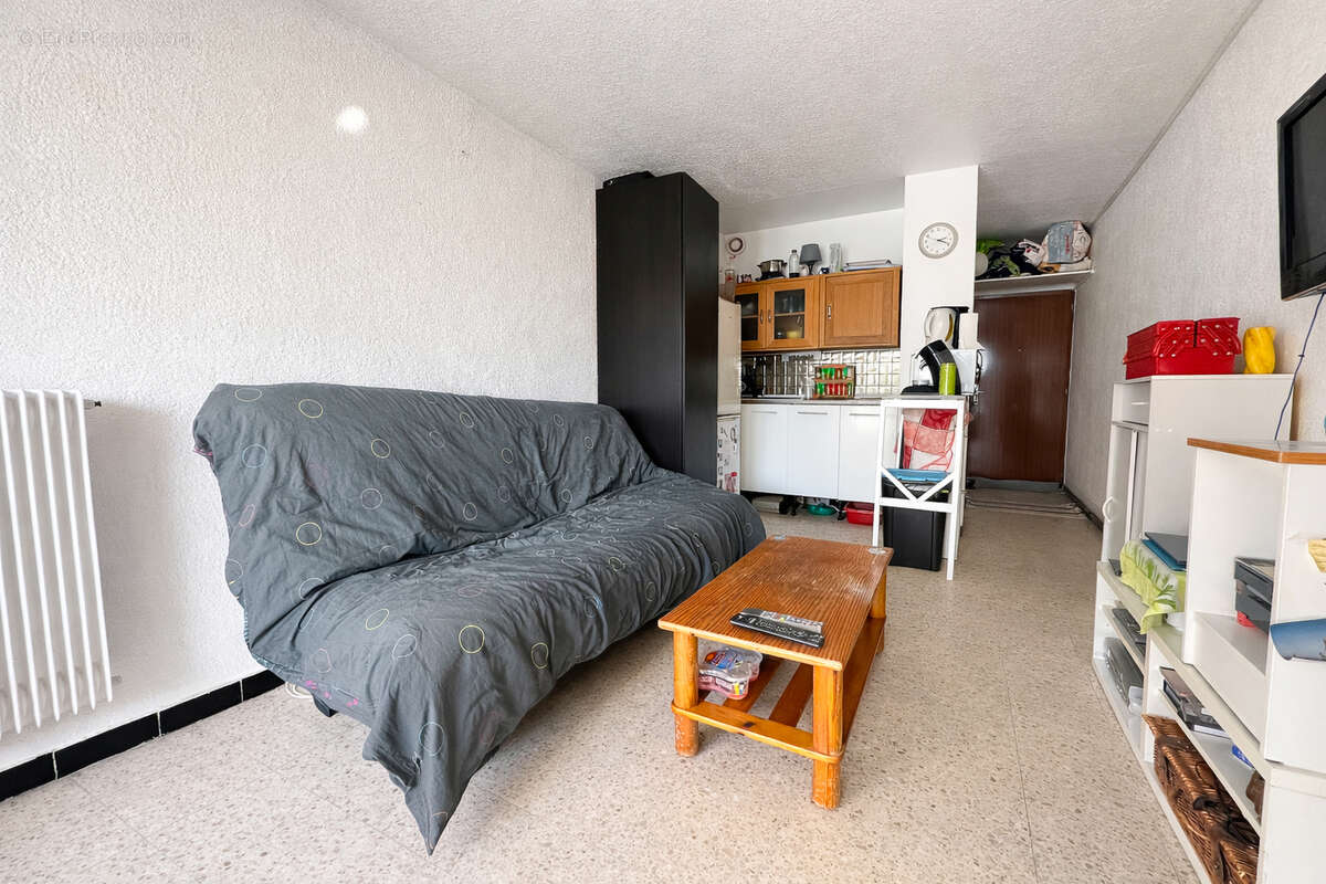 Appartement à MAUGUIO