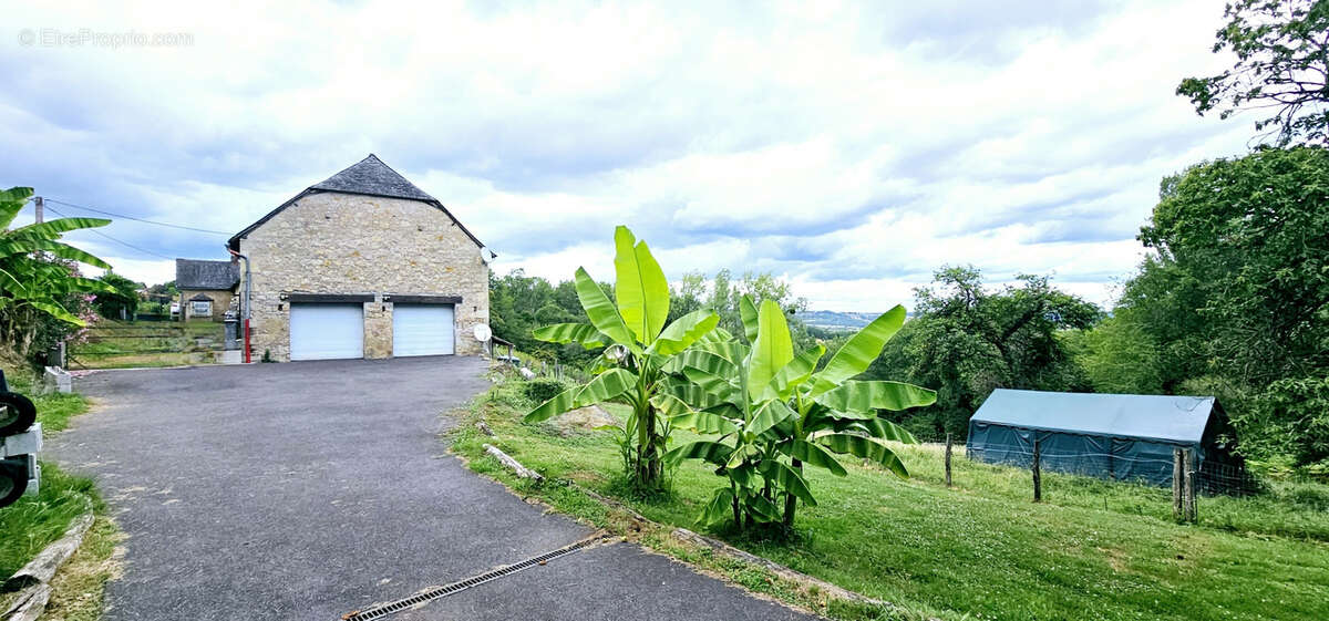 Maison à SEGONZAC