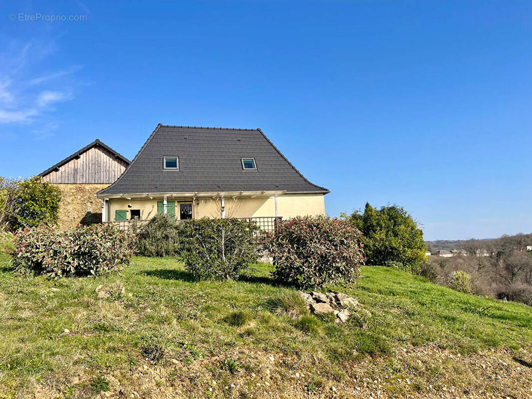 Maison à LASCAUX