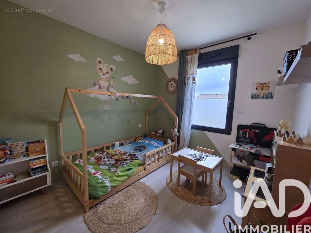 Photo 8 - Maison à SAINT-ROMAIN-DE-BENET