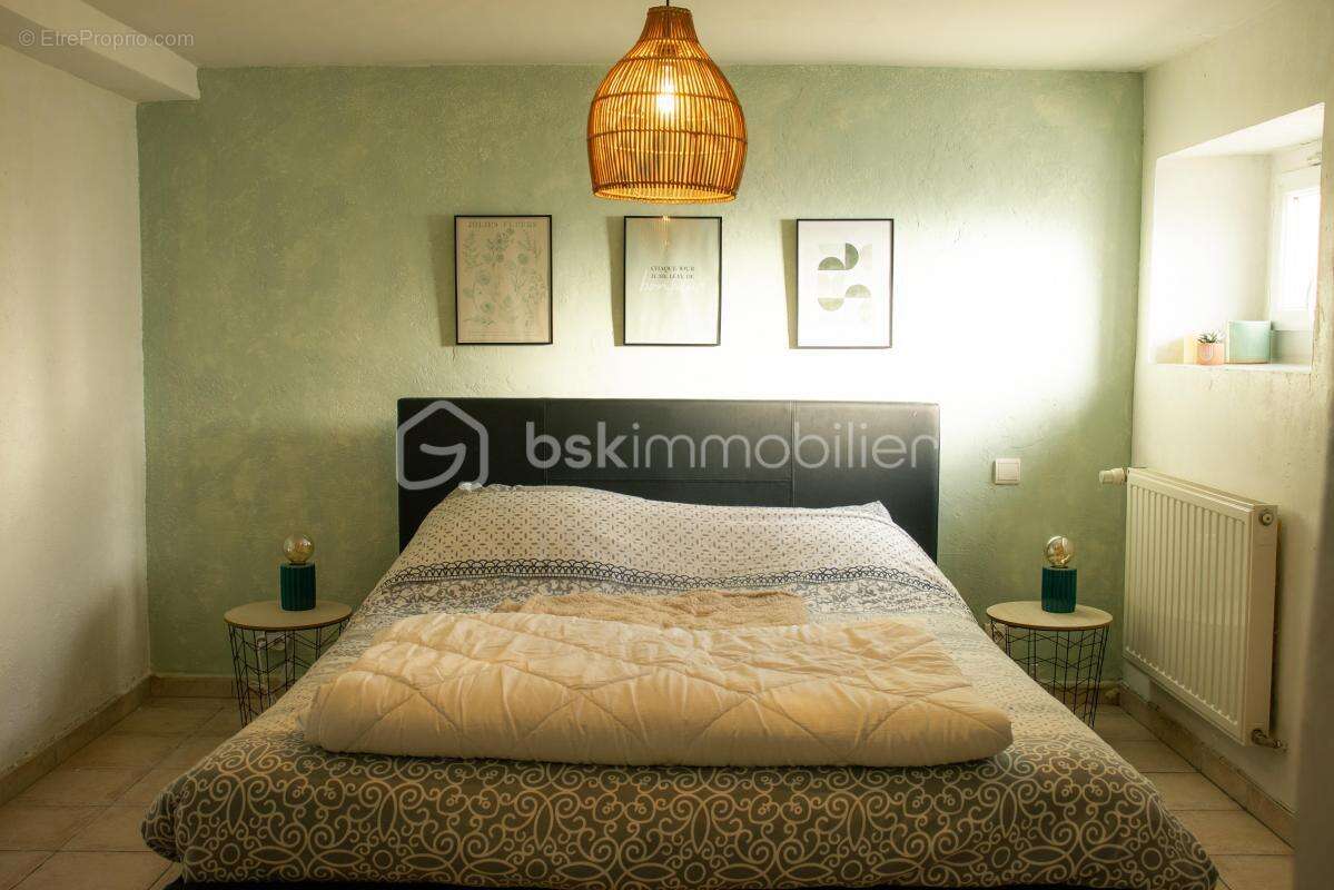 Maison à LUC-LA-PRIMAUBE