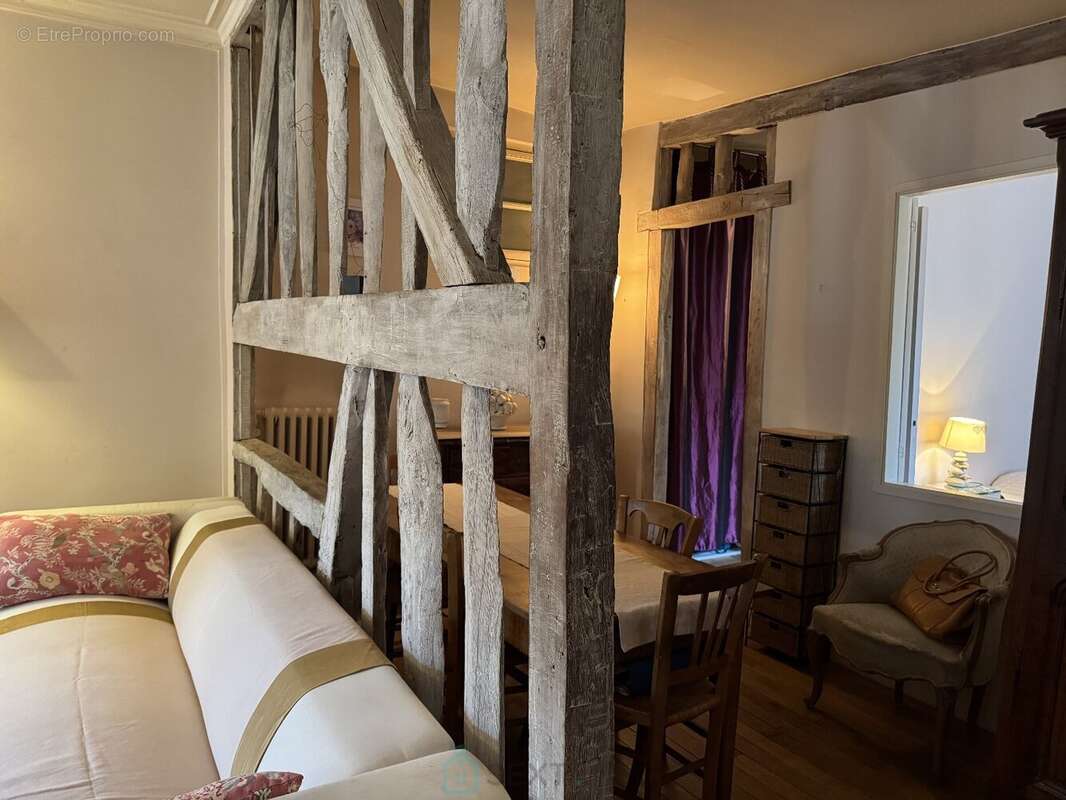 Appartement à VERSAILLES