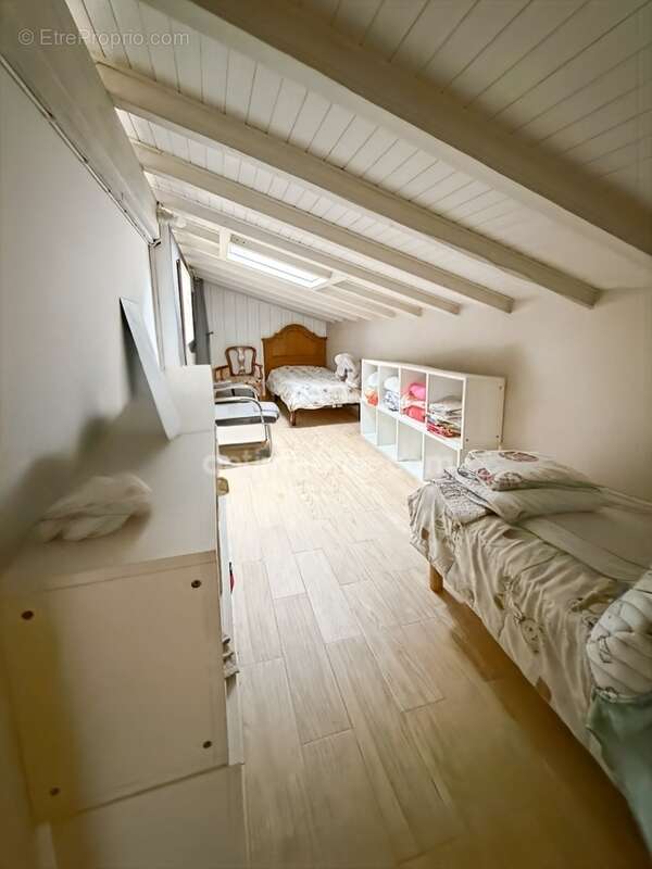 HENDAYE – Maison familiale avec 2 appartements indépendants – 224 m² – Garage 40 m² - photo 20