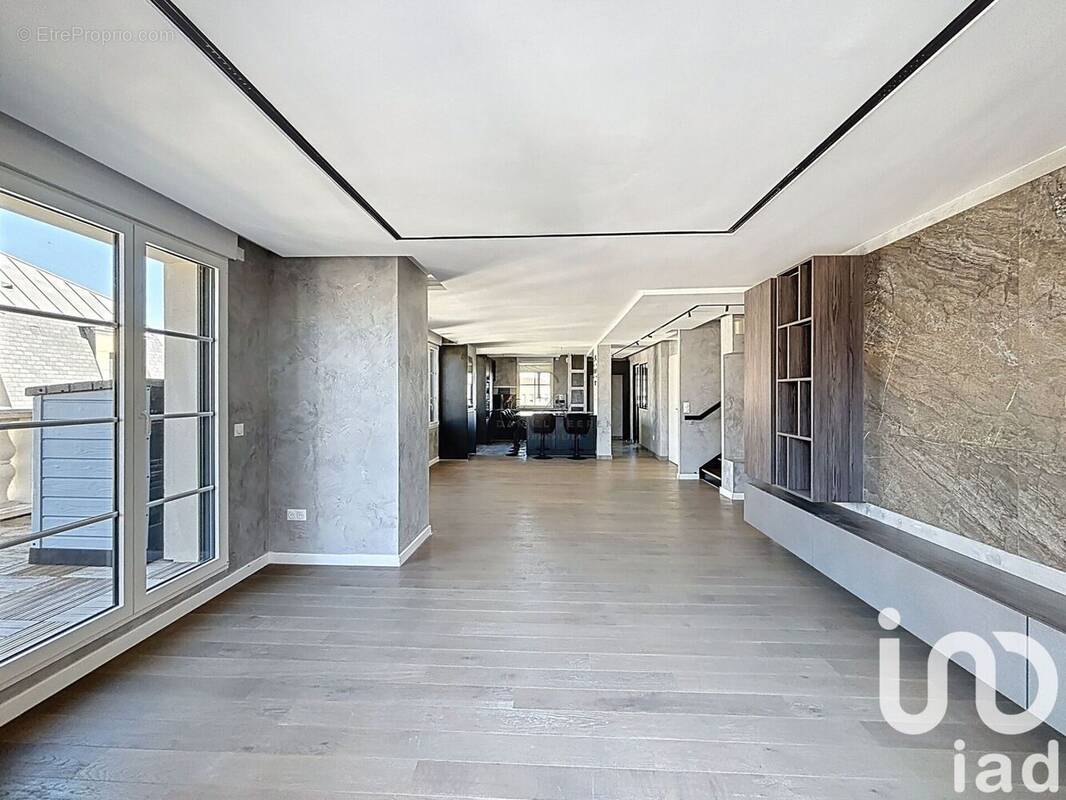 Photo 1 - Appartement à CLAMART