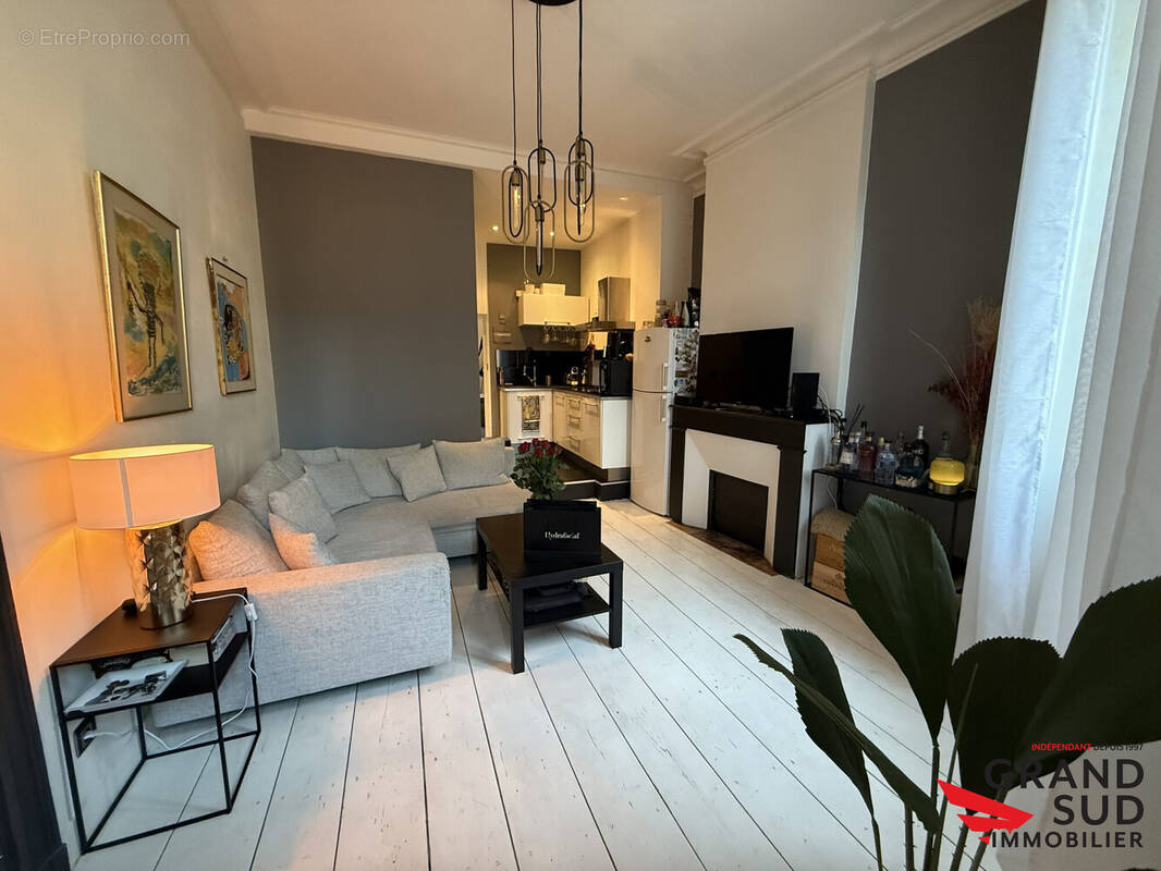 Appartement à BORDEAUX
