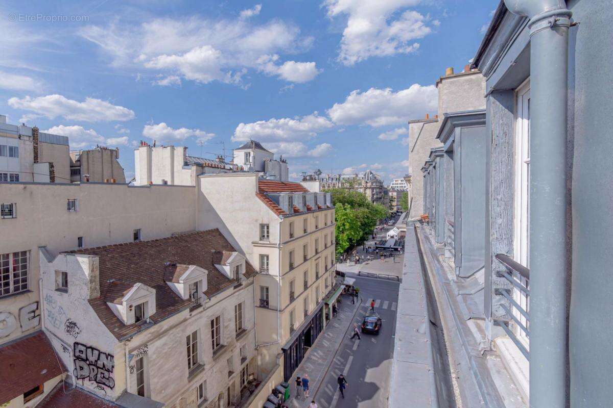 Appartement à PARIS-3E
