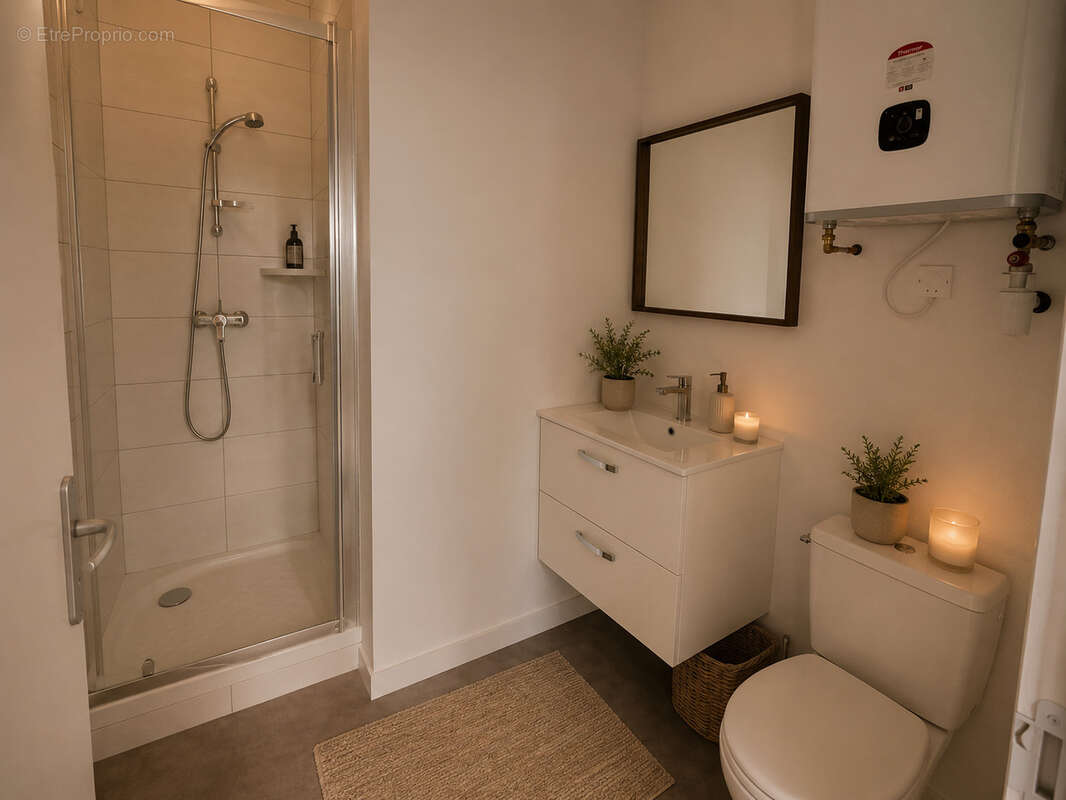 Appartement à SAINT-ETIENNE