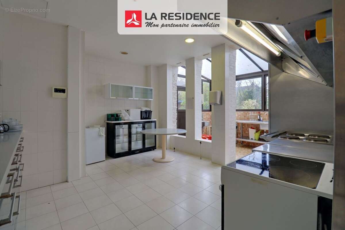 Maison 518 m² à Bessancourt  - photo 7