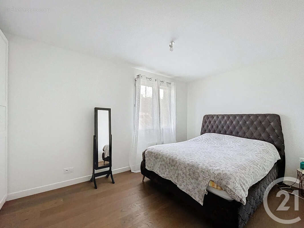 Maison à BOUSSY-SAINT-ANTOINE