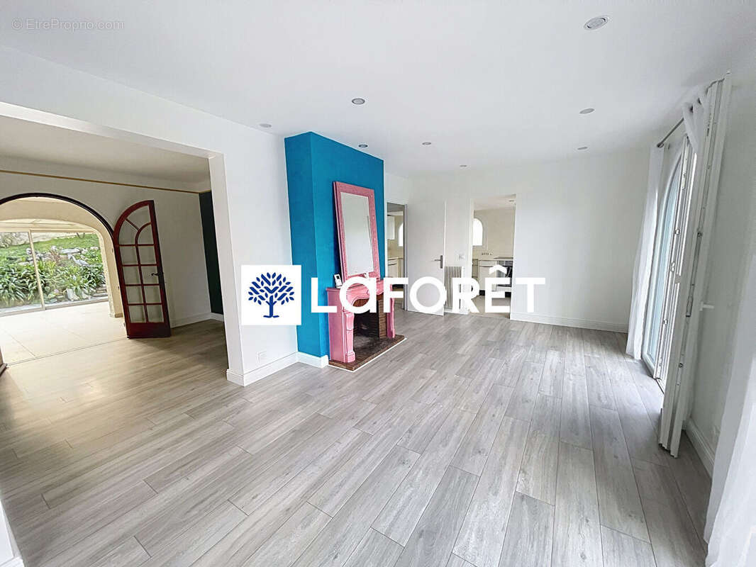 Maison à CAGNES-SUR-MER