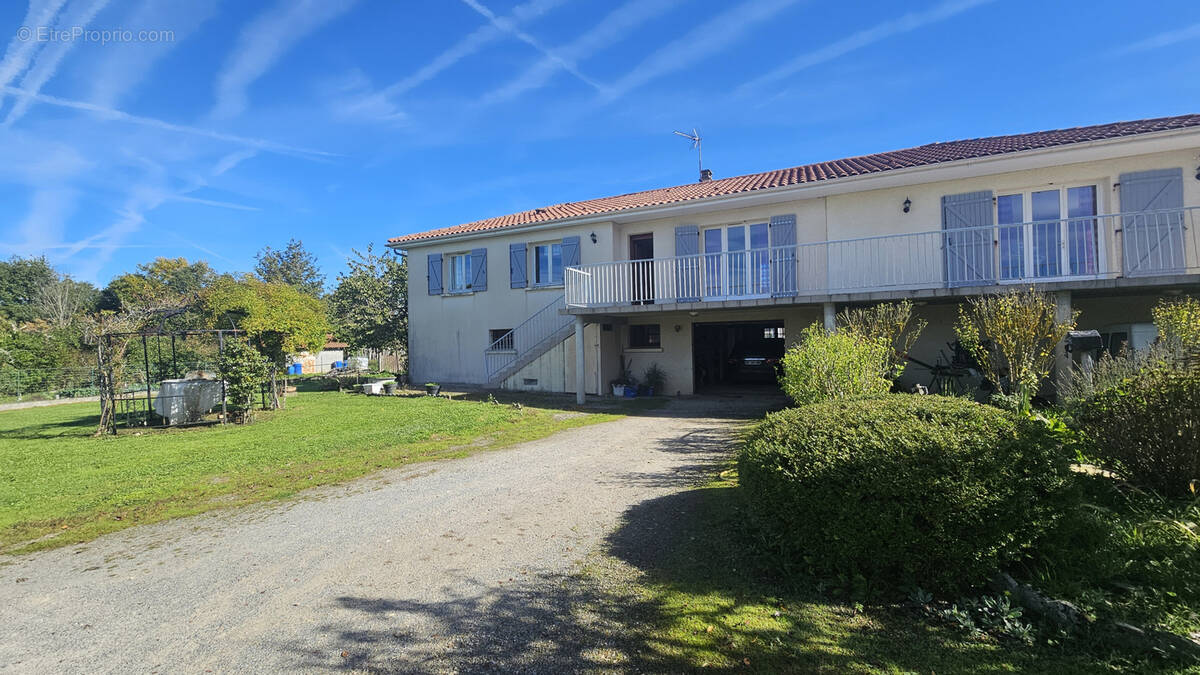 Maison à BLOND