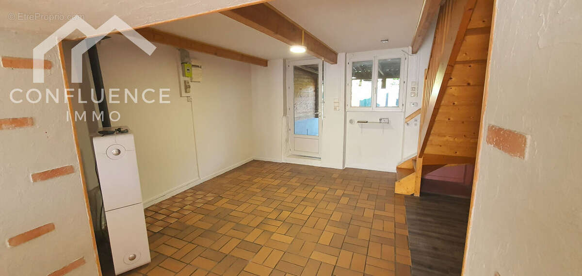 Maison à FEUGAROLLES